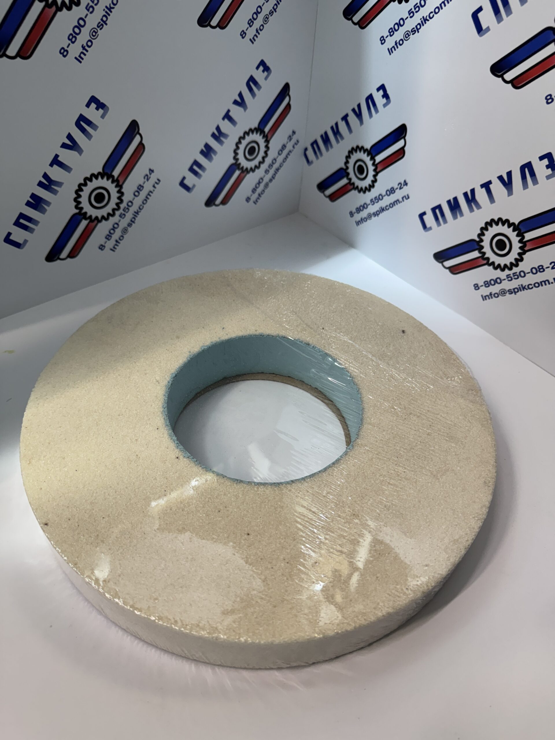 Рекомендуем товар «Круг шлифовальный 350х40х127 25A 60K»