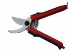 Рекомендуем товар «Секатор садовый 220мм 7111»