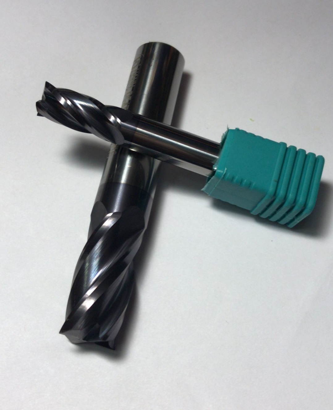 Рекомендуем товар «Фреза концевая твердосплавная Ø8х20х60 Z4 WINSTAR»